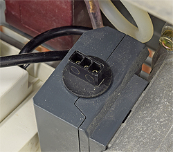 ar microsystem 10 rffi e61490 pmp plug disc.jpg